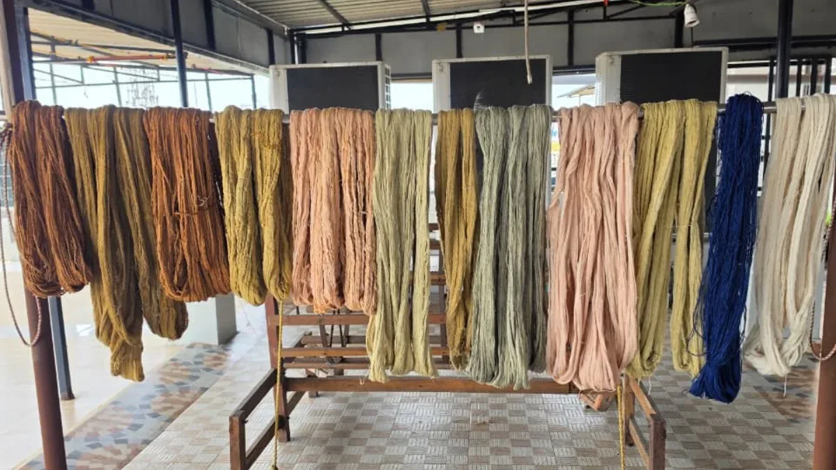 How Svarna Textiles Solves What Muji, Tomorrowland Stylists Like Eriko Yamaguchi Look For in Handwoven Indian Textiles